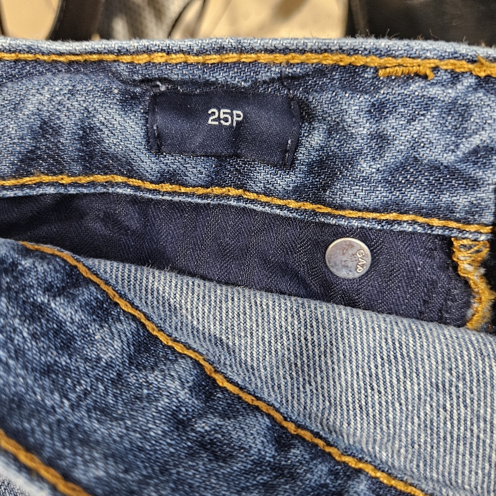 Gap Denim Skirt with Fray - Picture 7 of 8